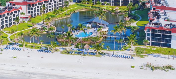 Pointe Santo 3BR Luxury Gulf-Front Condo Beach Level Hotels in Sanibel