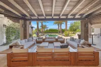 Private Retreat & Event Estate with 7 en-Suites