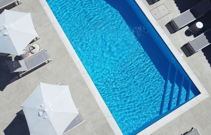 ID Holiday Living