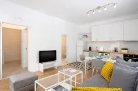 Starflat | Gorgeous central apartment next to NDK