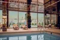 Cardo Brussels, Autograph Collection - Pools