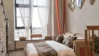 Lakeside Holiday Hotel (Kunming Sunac Dianchi Houhai Branch)