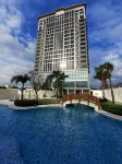 The Excelsior Hotel Las Piñas - Rooftop Pools