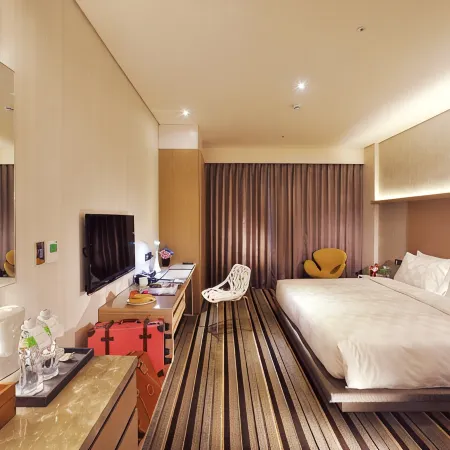 Sparkle Hotel