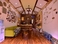 Xinlong Longlong Fengqing Inn Hotels in Xinlong