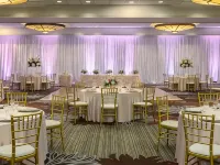DoubleTree by Hilton Hotel Pittsburgh - Green Tree Hotels in Pittsburgh