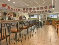 Quality Inn & Suites Belmont Route 151 - bar