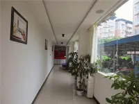 Yilong Jinshan Hotel
