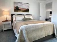 Sleeps 25+, Game Room, Ideal Beach Pass, Private Hot Tub