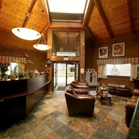 Marvin's Garden Inn