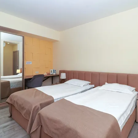 Mandarin Hotel