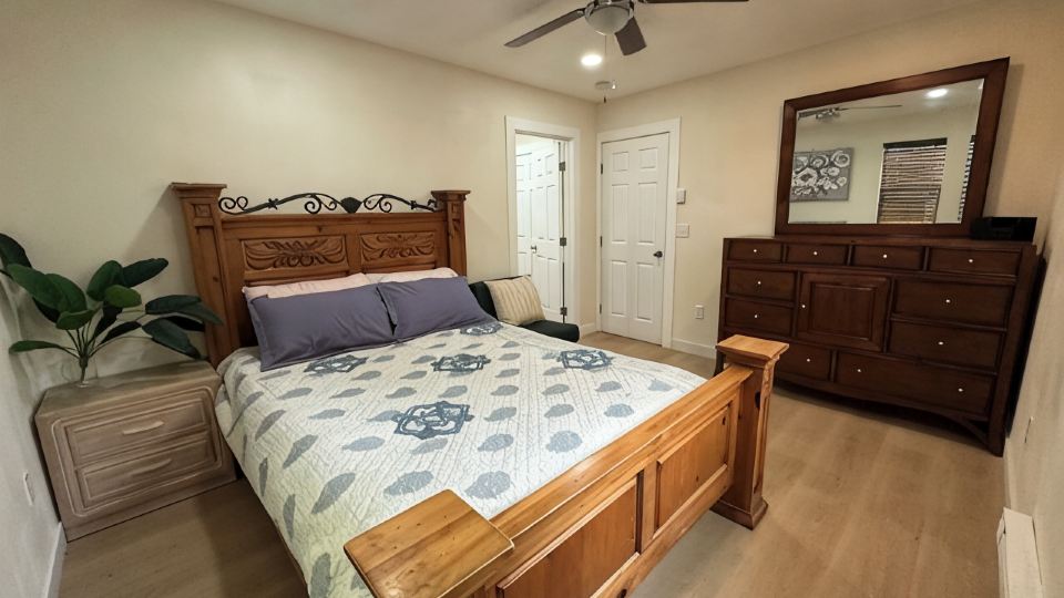 Charming 2-bedroom house Sleep 6 with WiFi in Ely