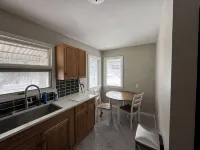 Newly remodeled 2-bedroom house with WiFi, conveniently located in Great Falls