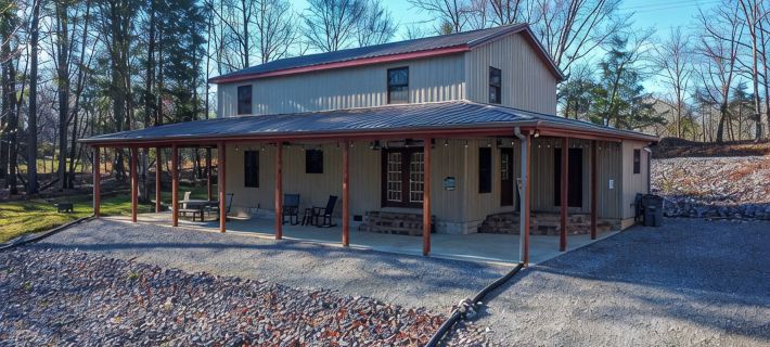 Mountain Cabin just off Lake Barkley in Kuttawa, KY Hotels in Lyon County