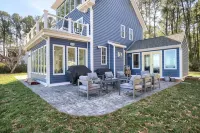 Charming Riverside Cottage w/Optional Guest House