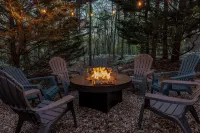 Lazy Bear Lodge / Game Room / Theater Room / Hot Tub - Uima-altaat