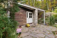 Secluded Cabin Retreat on 6 Acres w/ Fireplace, Trails, Creek & Record Player
