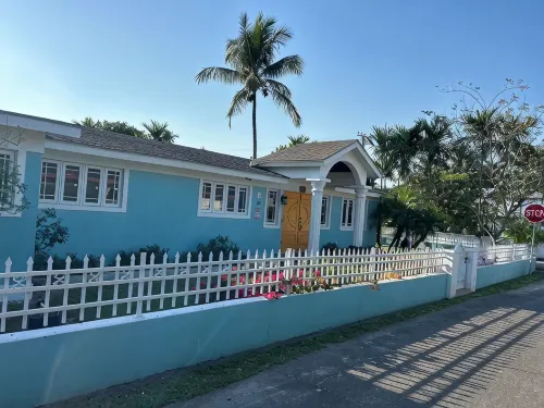 2-bedroom house in Nassau near downtown and the beach with Wi-Fi and AC - 2 Sao