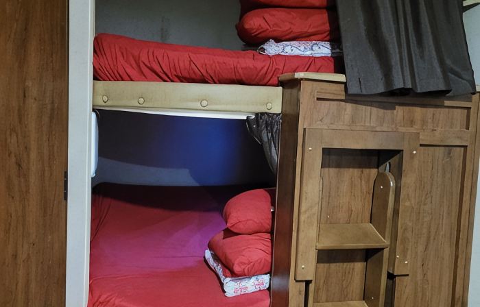 Camp in style with AC/heat, WIFI, on Main Street, 1 block from Joni's beach