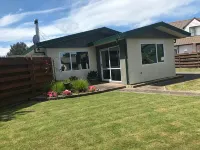 3 bdm pet friendly home in quiet street.No extra charge for cleaning or pets. - جاكوزي