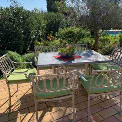 Villa Lagos Algarve for families & friends, 6 bedrooms, 7 bathrooms, pool, BBQ Hotel Exterior