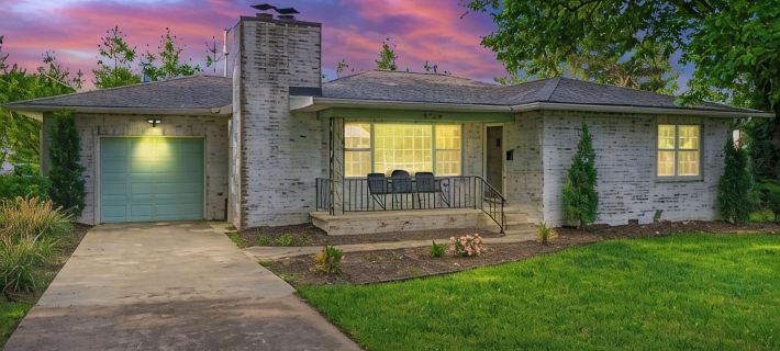 Charming Rancher, Close to Everything! Ξενοδοχεία στην πόλη Joplin