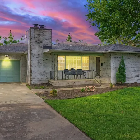 Charming Rancher, Close to Everything!