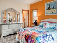 On the Beach! Spiritual Sunrises and Glorious Sunsets, Dogs Welcome! - balcony