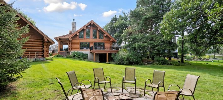 Beautiful 5 Bdrm Lakefront Log Cabin - under 1hr from Mpls! ライトのホテル