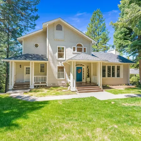 West Shore Lakefront Luxury Estate! Kayaks, Dock/Buoys, Exceptional Views!!! Отели в г. Пламас Каунти
