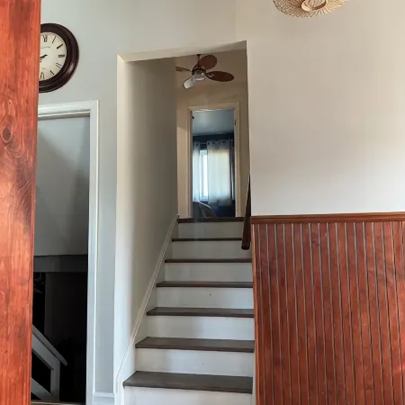 Spacious 4 bedroom home walking distance from snowmobile and orv trails
