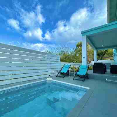 Hillside Escape- Private Pool & Breathtaking Sunset over the Town Fitness & Recreational Facilities