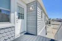 Family vacation! 3 min walk to beach & boardwalk, Free coffee and beach passes - Beach