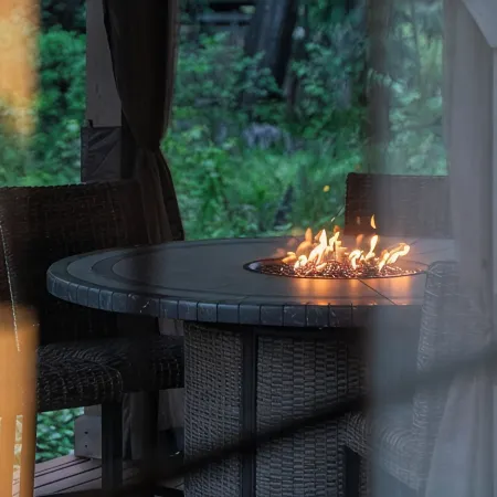 Bigfoot Bungalow — Creekside Paradise