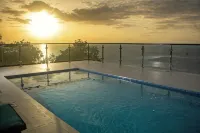Dream Caribbean Sea View Luxurious  Apartment, Marigot, Saint Lucia - Pools