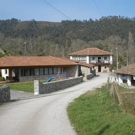 Village house El Molin de Frieras / Posada de Llanes