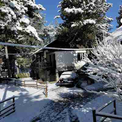 Luxurious Chalet in a Quiet and Ideal Location - Classified Hotel Exterior