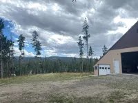 Mountain cabin with trail access and optional heated shop - Chalets