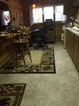 Comfy, charming cabin on the Salmon River a few miles from Gold Bug Hot Springs