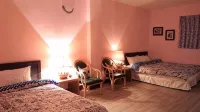 Yushow Library Villa