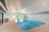 Spectacular 7 Bd - Hot Tub! - Pools