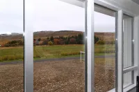 Guesthouse Steindórsstadir, West Iceland - con vistas a la montaña