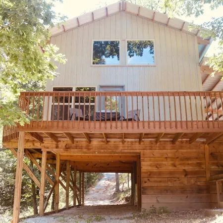 Hideaway Cabin