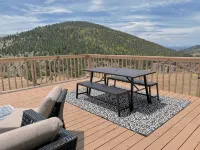 Farmhouse Cabin w/Game room in a Historic Gold Mine Town w/Mountain Views