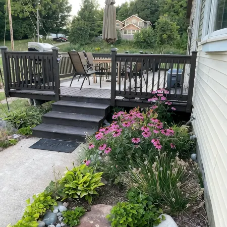 A Stone's Throw from Lake Superior, the bay and downtown pet friendly