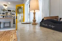 Historical Home, Walkable to Many Restaurants and Shops.