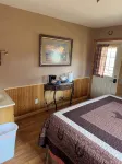 Kara Creek Ranch - King Bed Cabin #8