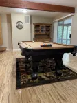 Gorgeous 3 bedroom cabin with Garage parking and Tesla supercharger close by