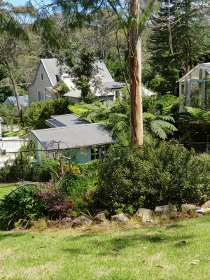 Possumwood Cottage is a studio accommodation ideal for singles or couples.