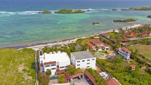 Visiwa Beach Resort